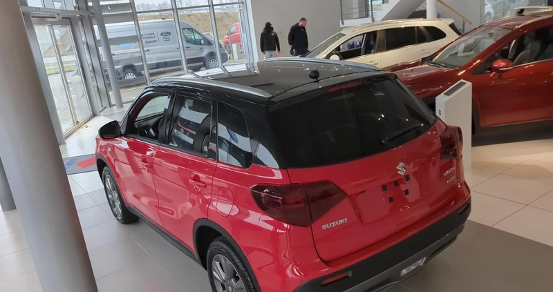 Suzuki Vitara cena 102590 przebieg: 5, rok produkcji 2023 z Trzciel małe 631